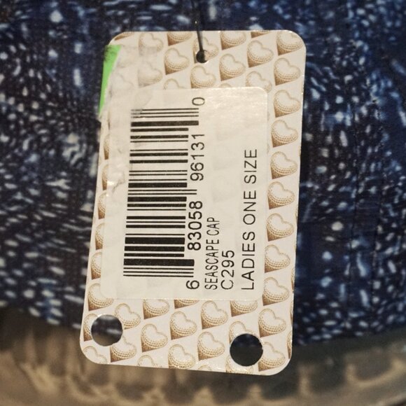 Glove It Navy Seascape Cape Abstract Top with Navy Bill Hat Women’s OSFM - Picture 6 of 9